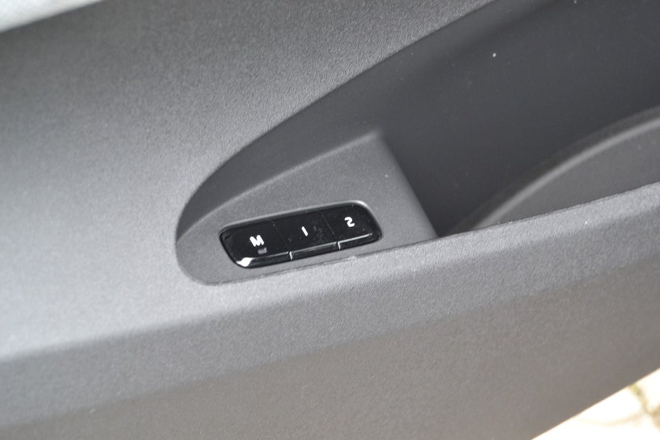 Polestar 2 Long Range AWD 5d