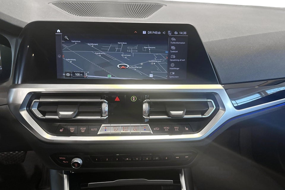 BMW 320i 2,0 Touring Sport Line aut. 5d