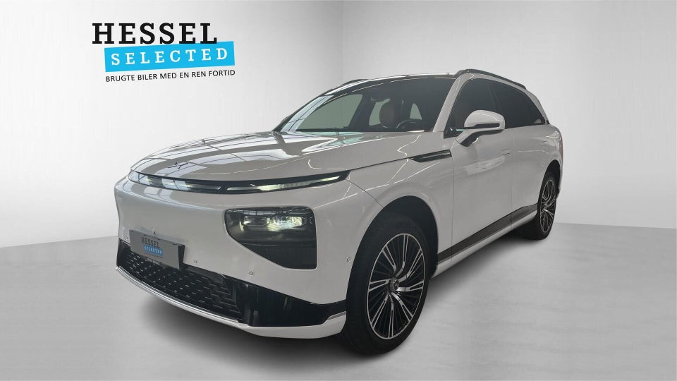 Xpeng G9 Performance 5d