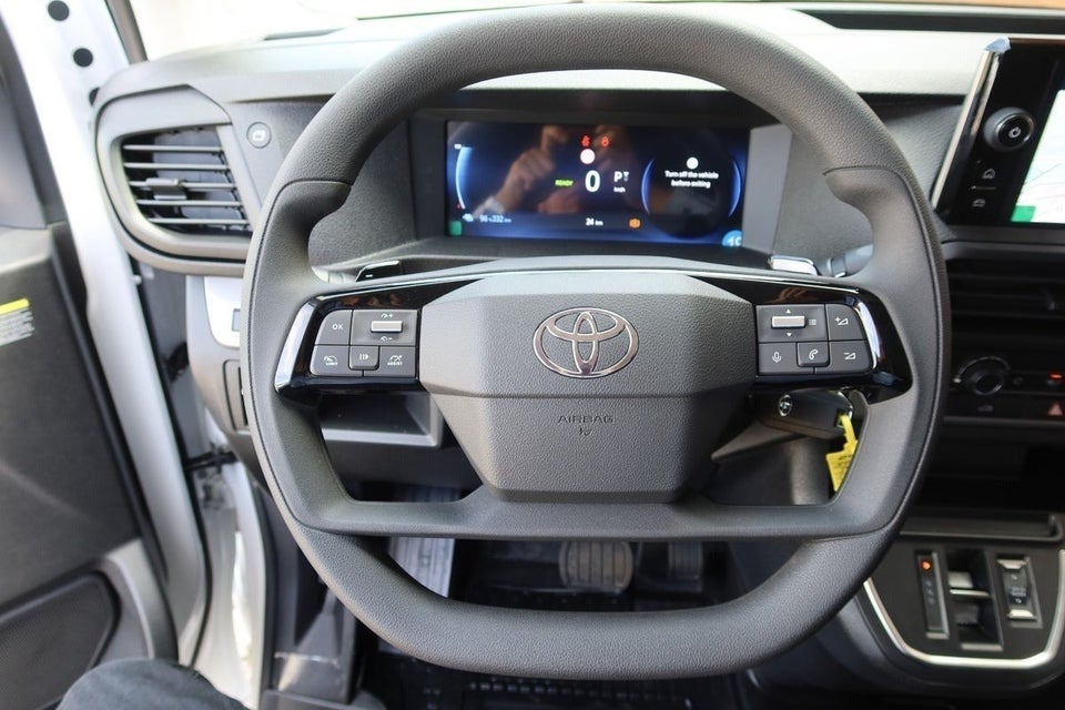 Toyota ProAce 75 Medium Comfort Master