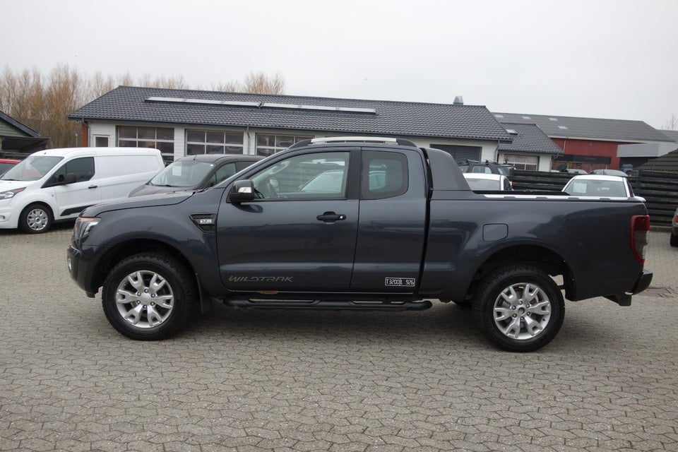 Ford Ranger 3,2 TDCi Rap Cab Wildtrak aut. 4x4 2d