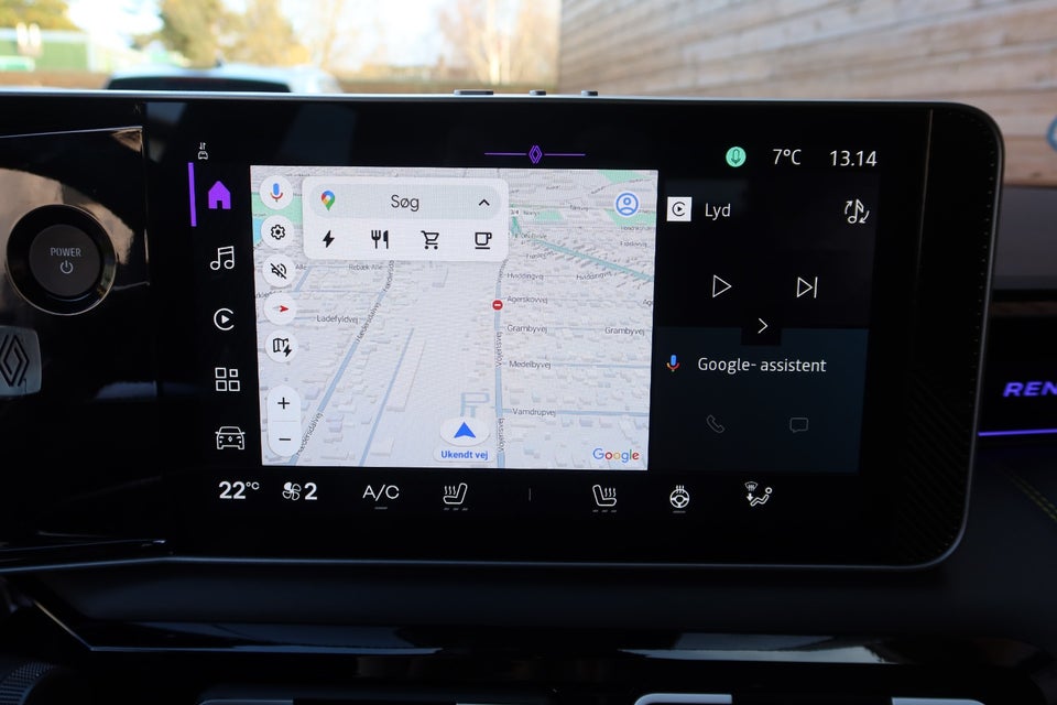 Renault 5 E-Tech 40 Iconic 5d