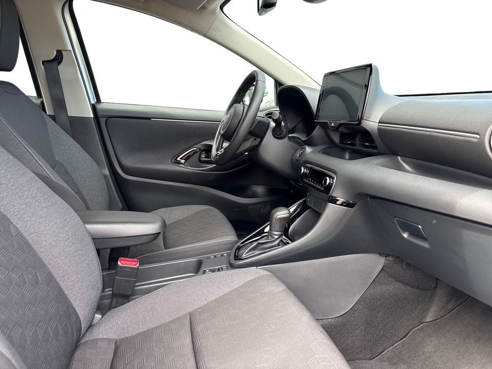 Toyota Yaris 1,5 Hybrid Style Technology e-CVT 5d