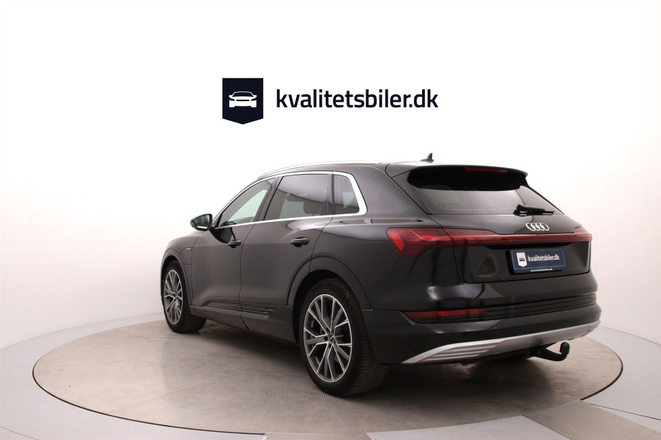 Audi e-tron 50 quattro 5d