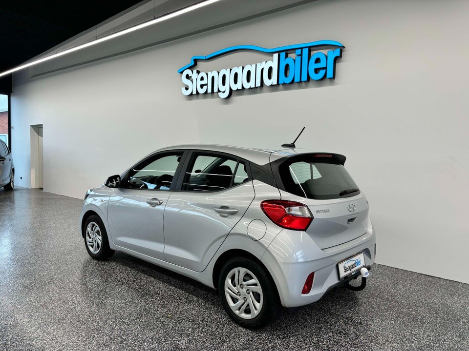 Hyundai i10 1,0 MPi Essential 5d