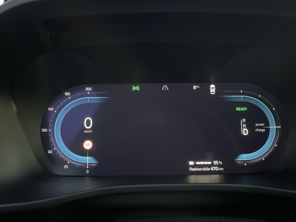 Volvo XC40 ReCharge Twin Plus 5d