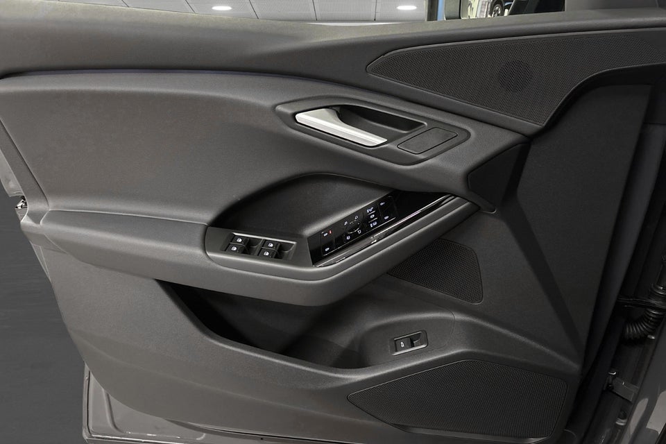 Audi Q6 e-tron Progress 5d