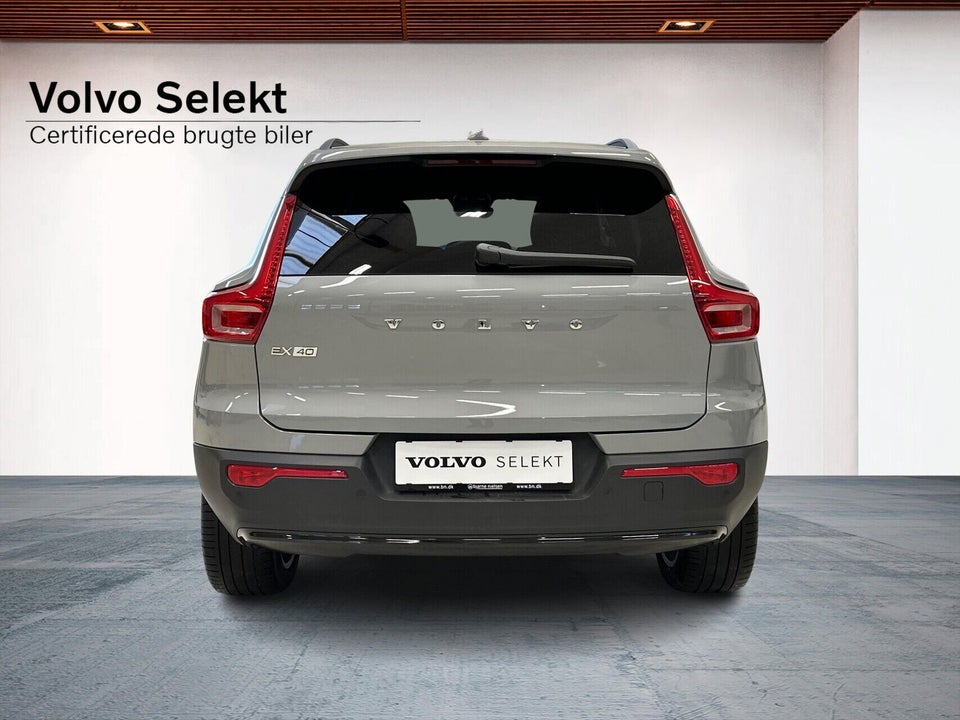 Volvo EX40 Extended Range Core 5d