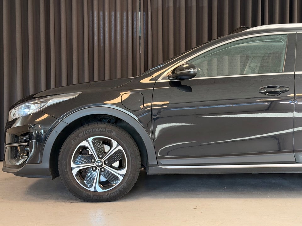 Kia XCeed 1,6 PHEV Upgrade DCT 5d