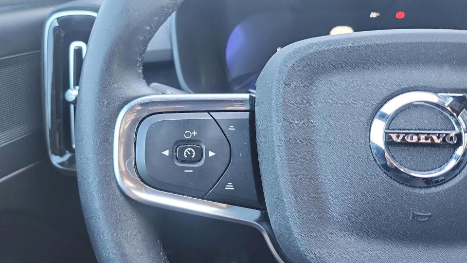 Volvo XC40 ReCharge Extended Range Plus 5d