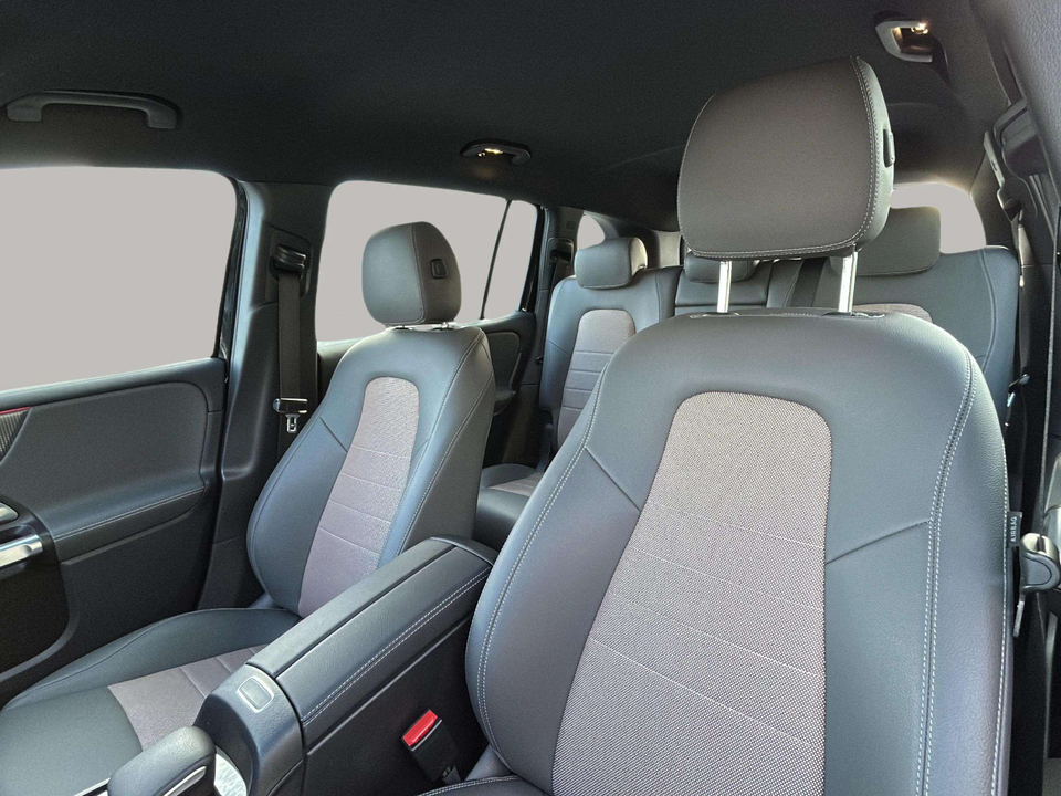 Mercedes EQB250 Electric Art 5d