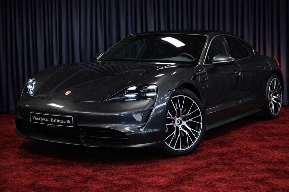 Porsche Taycan Performance+ 4d