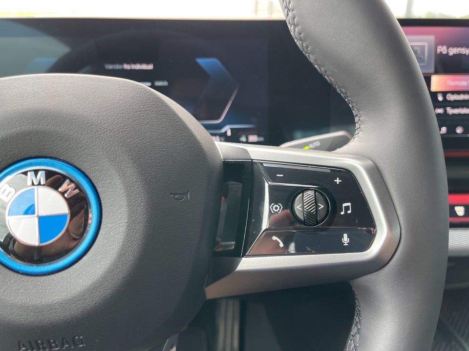 BMW i5 eDrive40 Fully Charged 4d