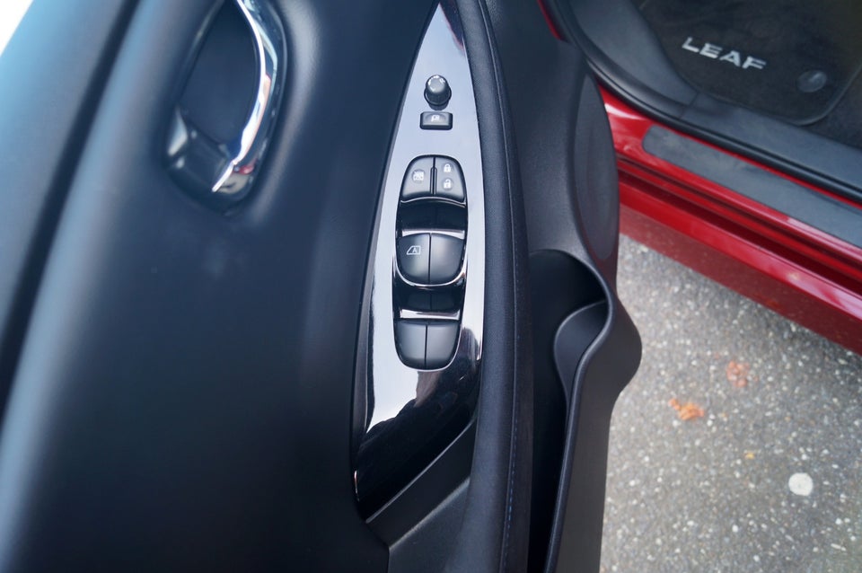 Nissan Leaf 40 2.Zero 5d