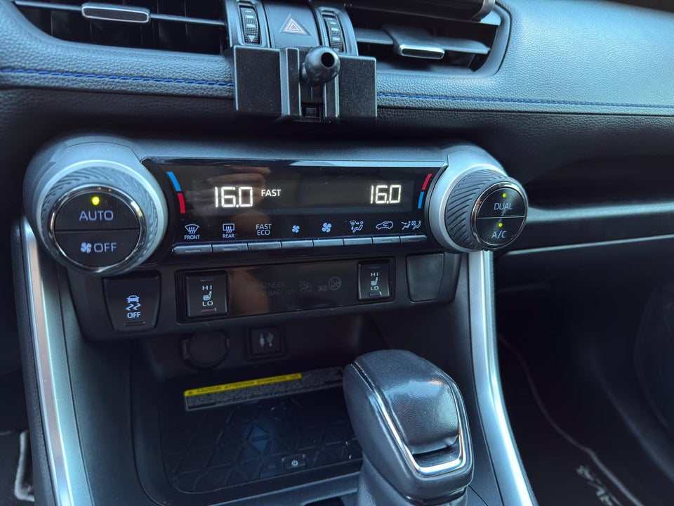 Toyota RAV4 2,5 Hybrid H3 Style MDS 5d