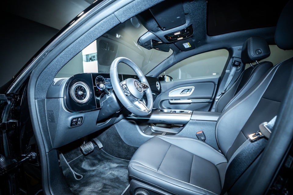Mercedes CLA250+ EQ Progressive Advance Plus 4d