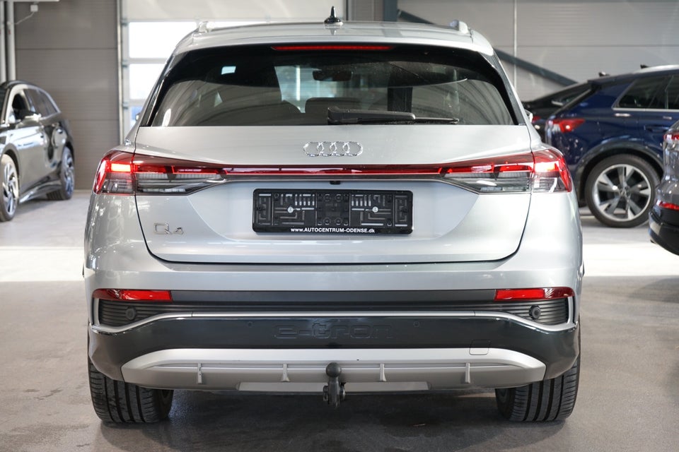 Audi Q4 e-tron 45 S-line 5d