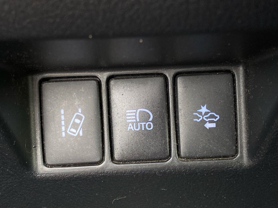 Toyota Yaris 1,5 VVT-i T2 Exclusive 5d