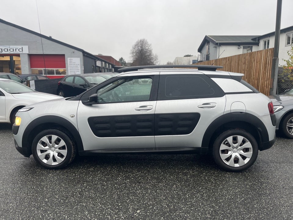 Citroën C4 Cactus 1,2 PureTech 110 Feel 5d