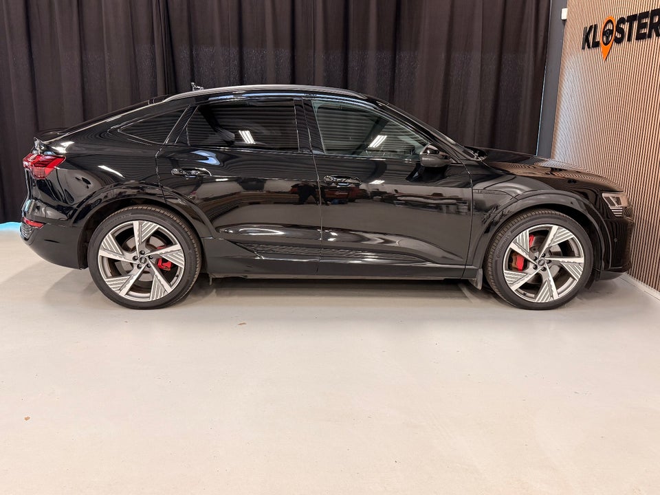 Audi Q8 e-tron 55 S-line Black Edition Sportback quattro 5d