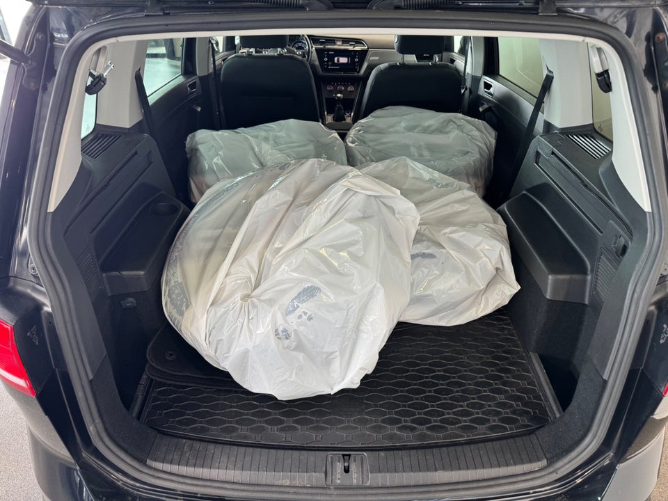 VW Touran 1,2 TSi 110 Trendline 7prs 5d