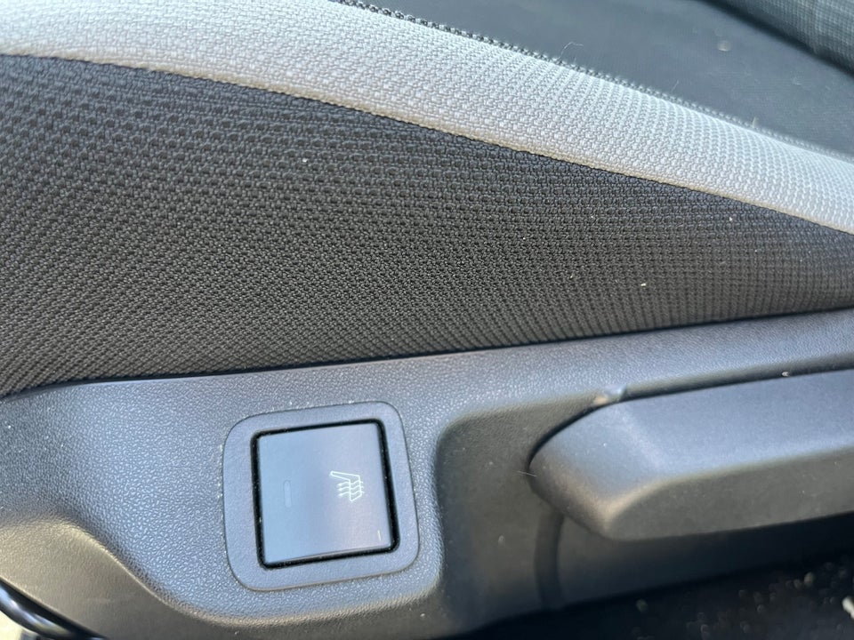 Toyota Aygo 1,0 VVT-i x-press x-shift 5d