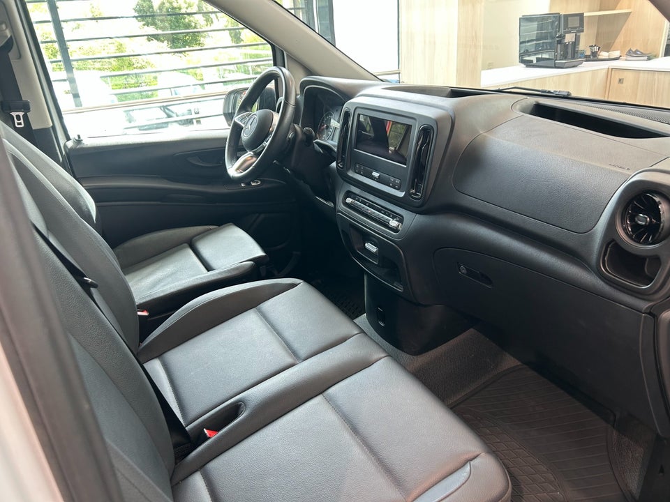 Mercedes Vito 114 2,0 CDi A2 Kassevogn PRO aut. RWD