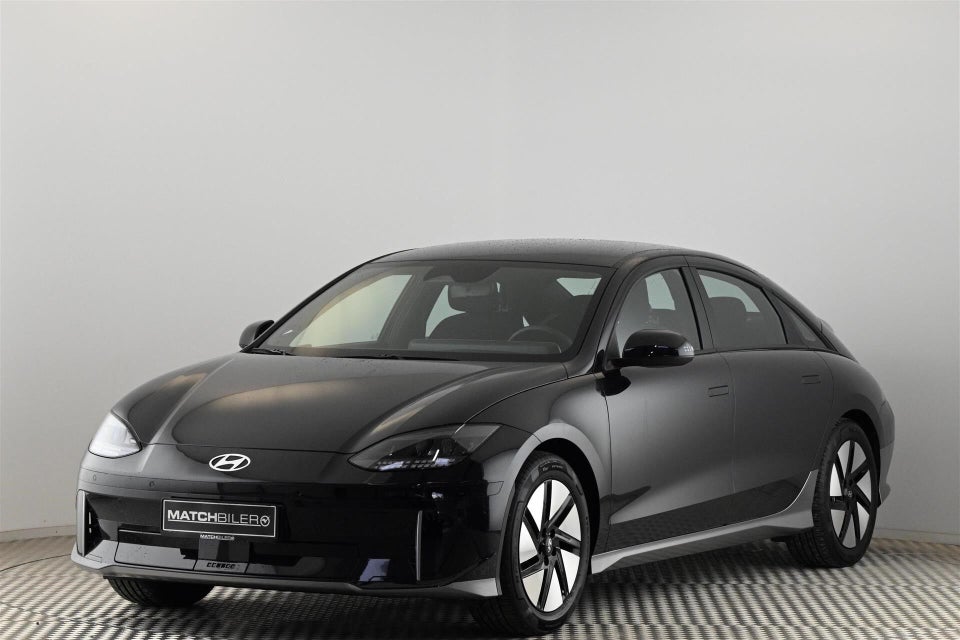 Hyundai Ioniq 6 53 Essential 4d