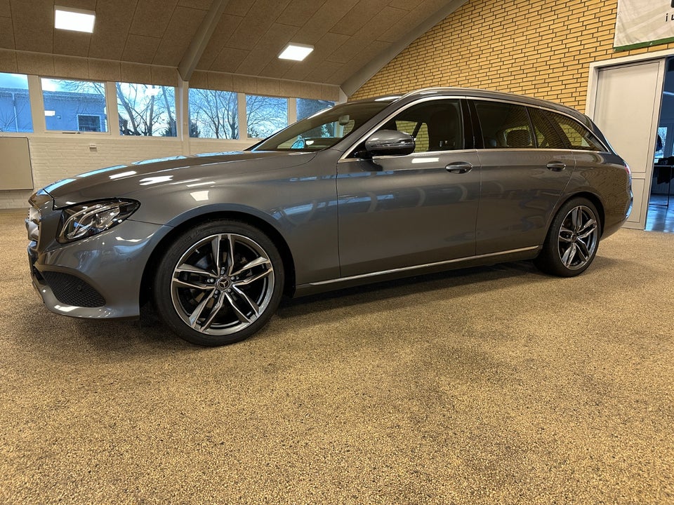 Mercedes E220 d 2,0 Avantgarde stc. aut. 5d