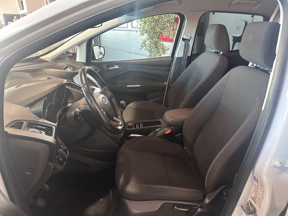 Ford C-MAX 1,5 TDCi 120 Business Van 5d