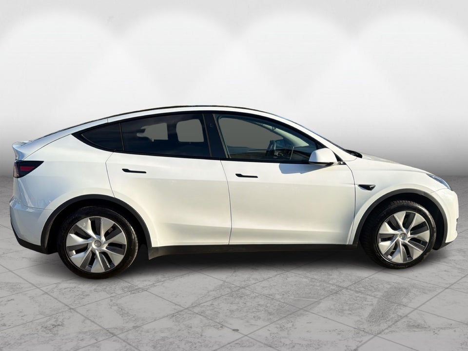 Tesla Model Y RWD 5d