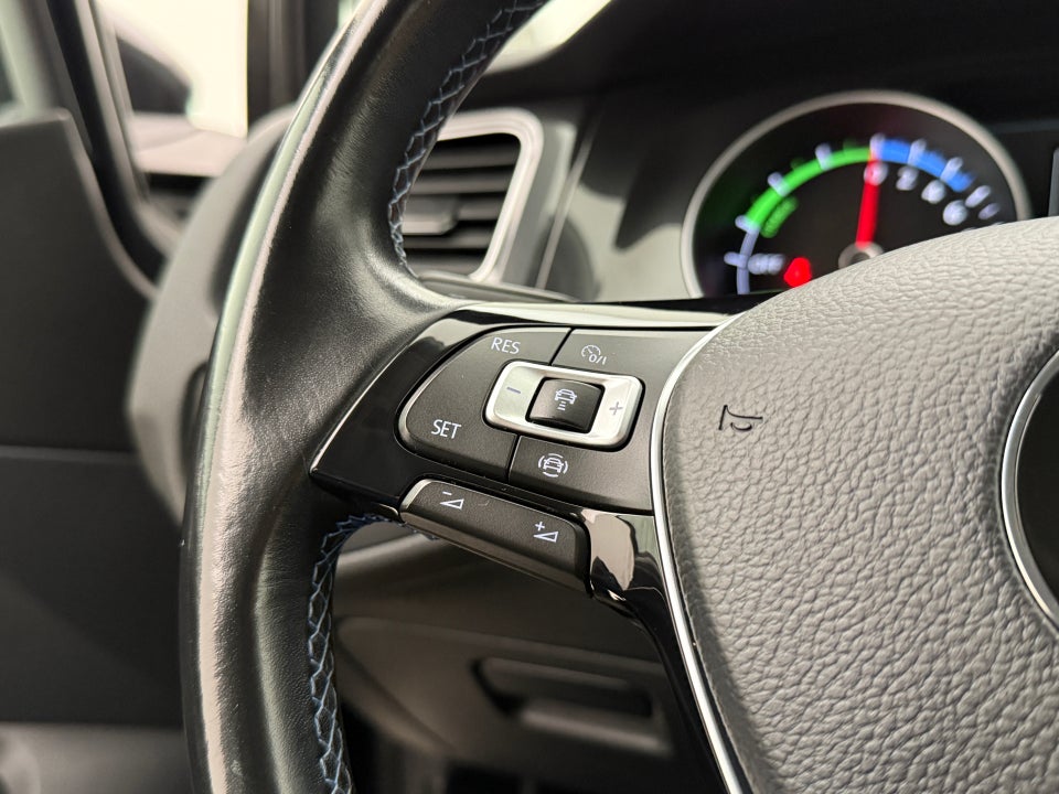 VW e-Golf VII 5d
