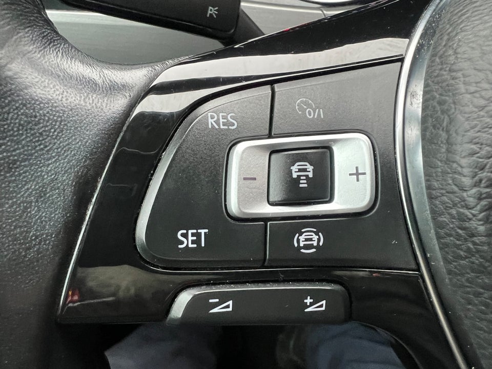 VW Touran 1,5 TSi 150 Comfortline DSG 7prs 5d