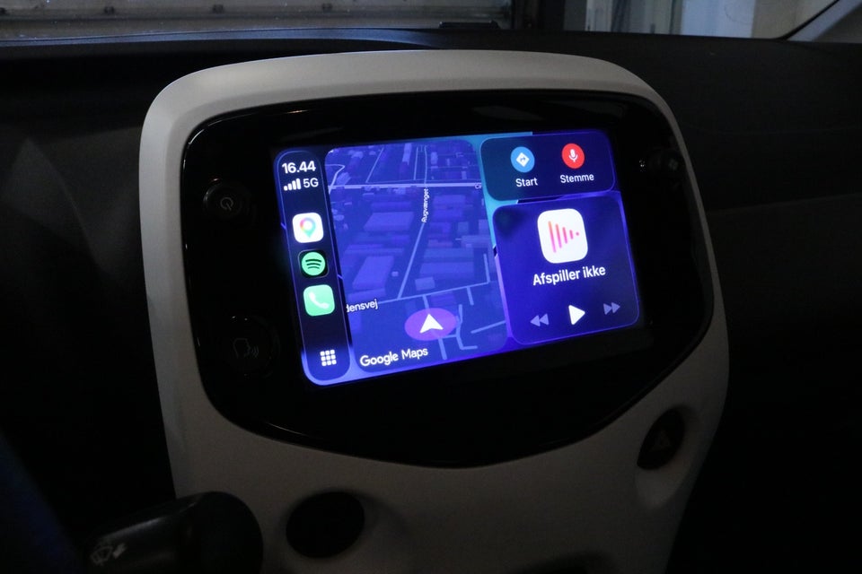 Citroën C1 1,0 VTi Feel 5d