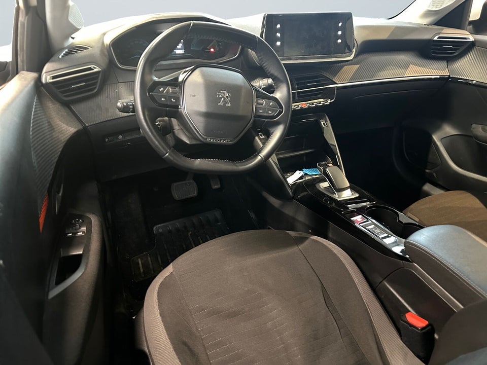 Peugeot e-208 50 Active 5d
