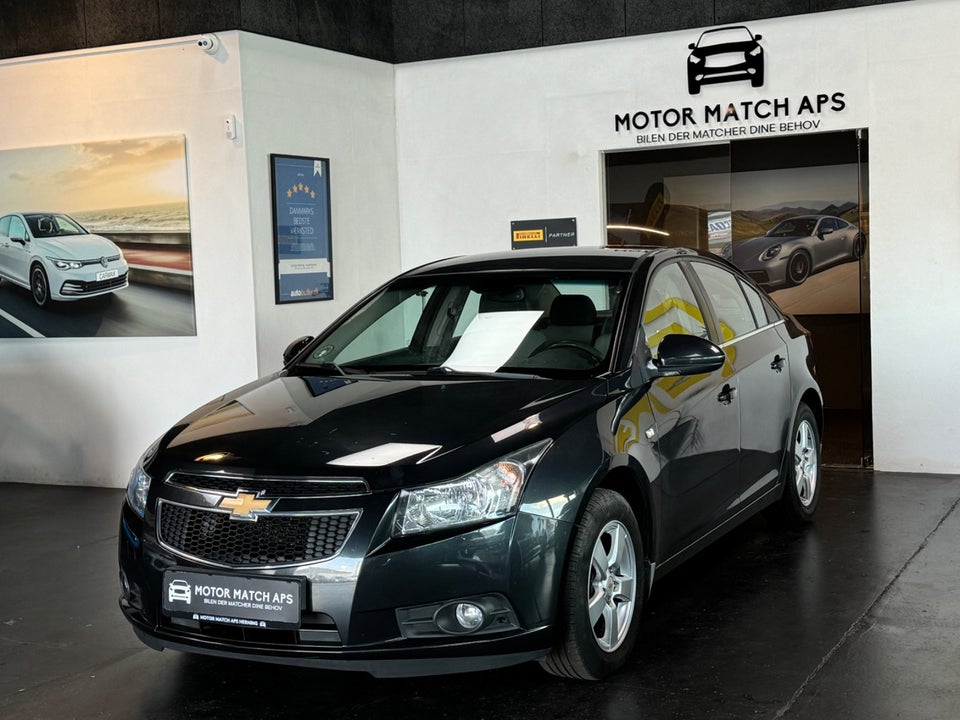 Chevrolet Cruze 1,6 LS 4d