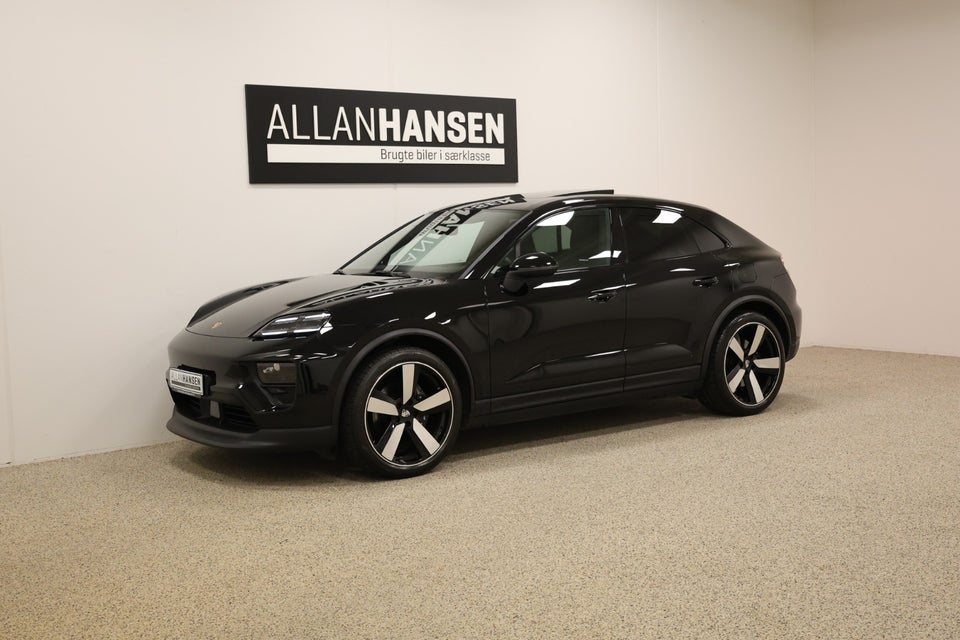 Porsche Macan 4 5d