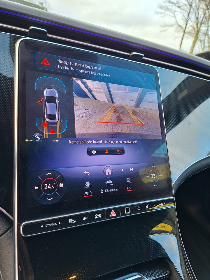 Mercedes EQE300 AMG Line 4d