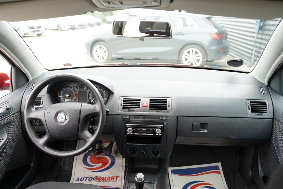 Skoda Fabia 1,4 16V 75 Ambiente Combi 5d
