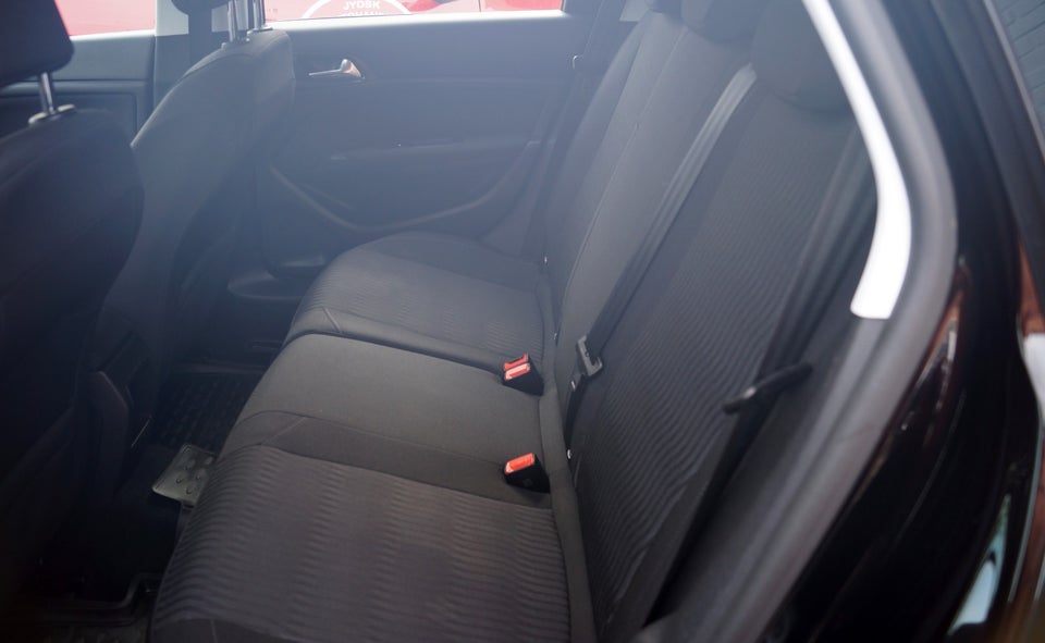 Peugeot 308 1,6 BlueHDi 120 Active SW EAT6 5d
