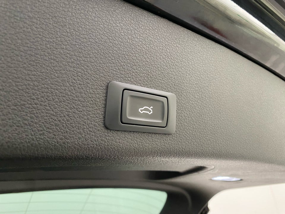 Audi e-tron 50 quattro 5d