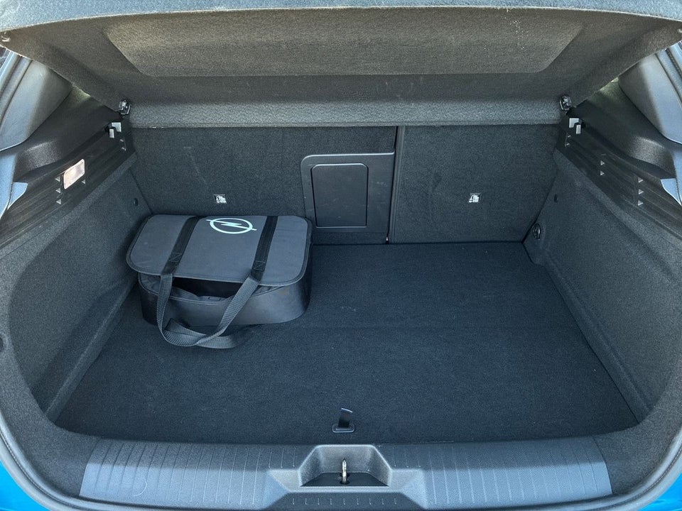 Opel Astra-e 54 Ultimate 5d