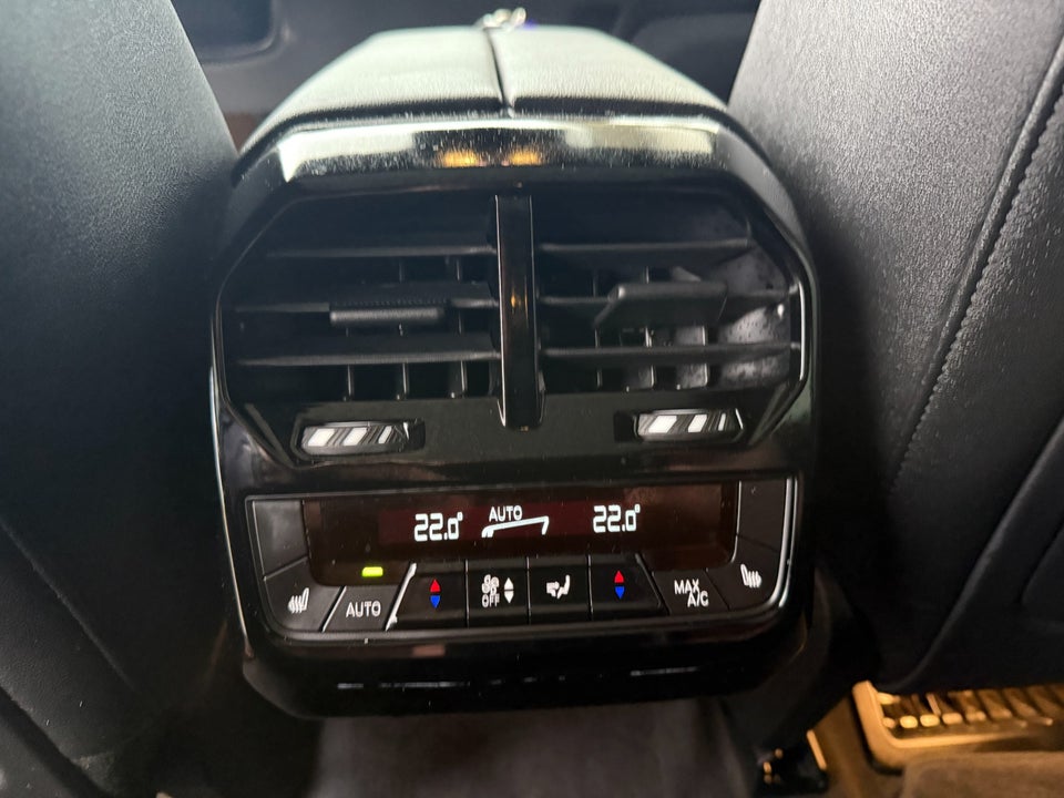 BMW iX xDrive50 Supercharged 5d