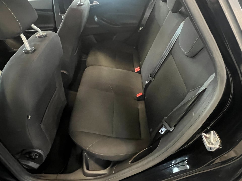 Ford Focus 1,0 SCTi 125 Business stc. 5d