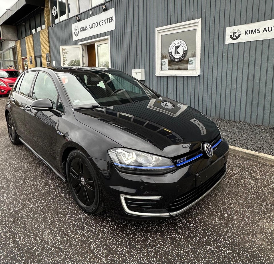 VW Golf VII 1,4 GTE Highline DSG 5d