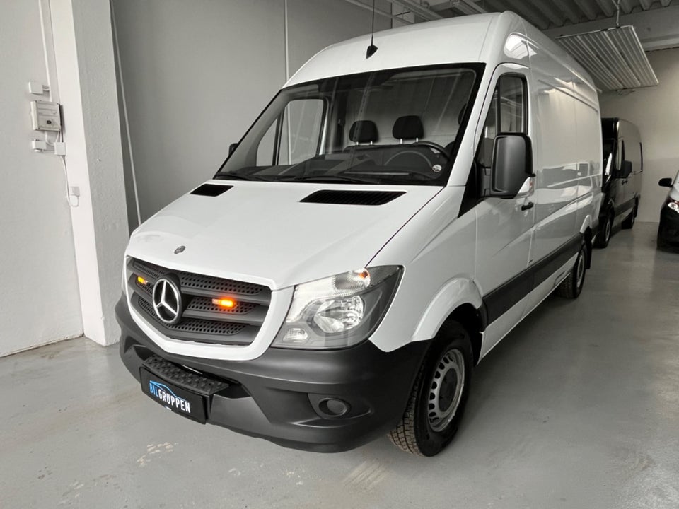 Mercedes Sprinter 216 2,2 CDi R2 Kassevogn aut.