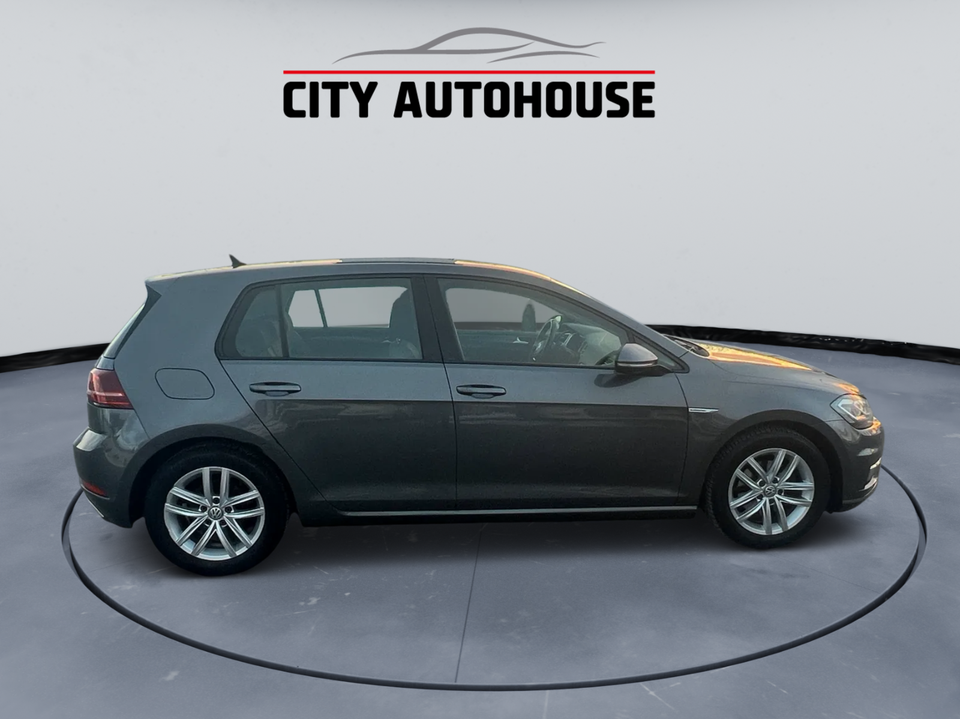 VW Golf VII 1,5 TSi 130 Comfortline DSG 5d