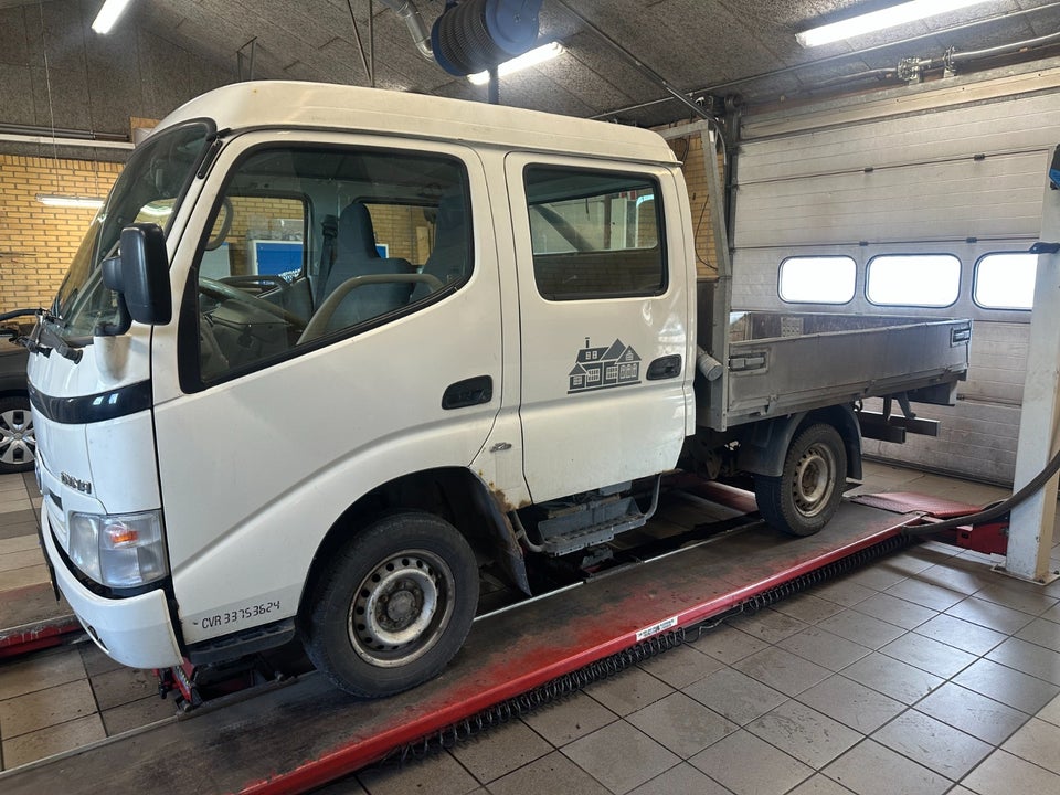 Toyota Dyna 100 3,0 D-4D Db.Kab m/lad 4d