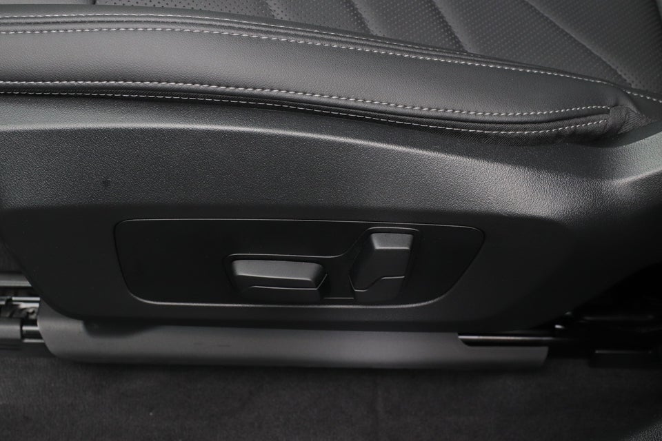 BMW iX1 xDrive30 X-Line 5d