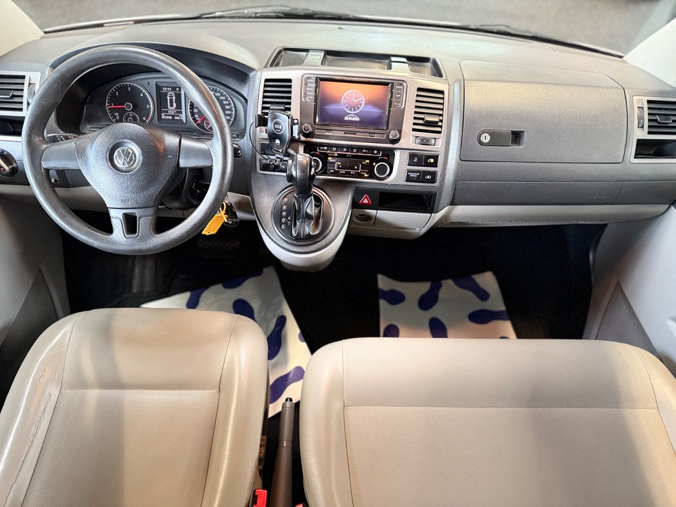 VW Caravelle 2,0 TDi 140 Comfortline DSG lang 4d